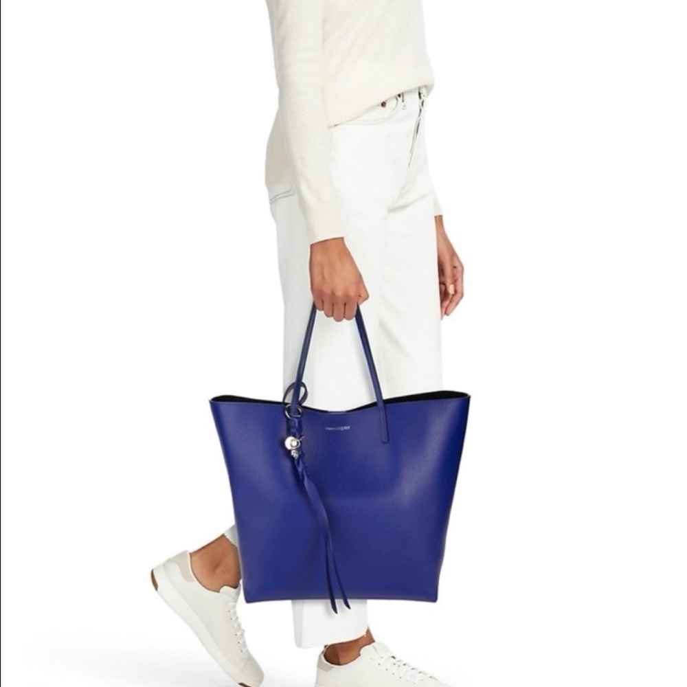 Alexander McQueen Skull Shopper Tote in Blue